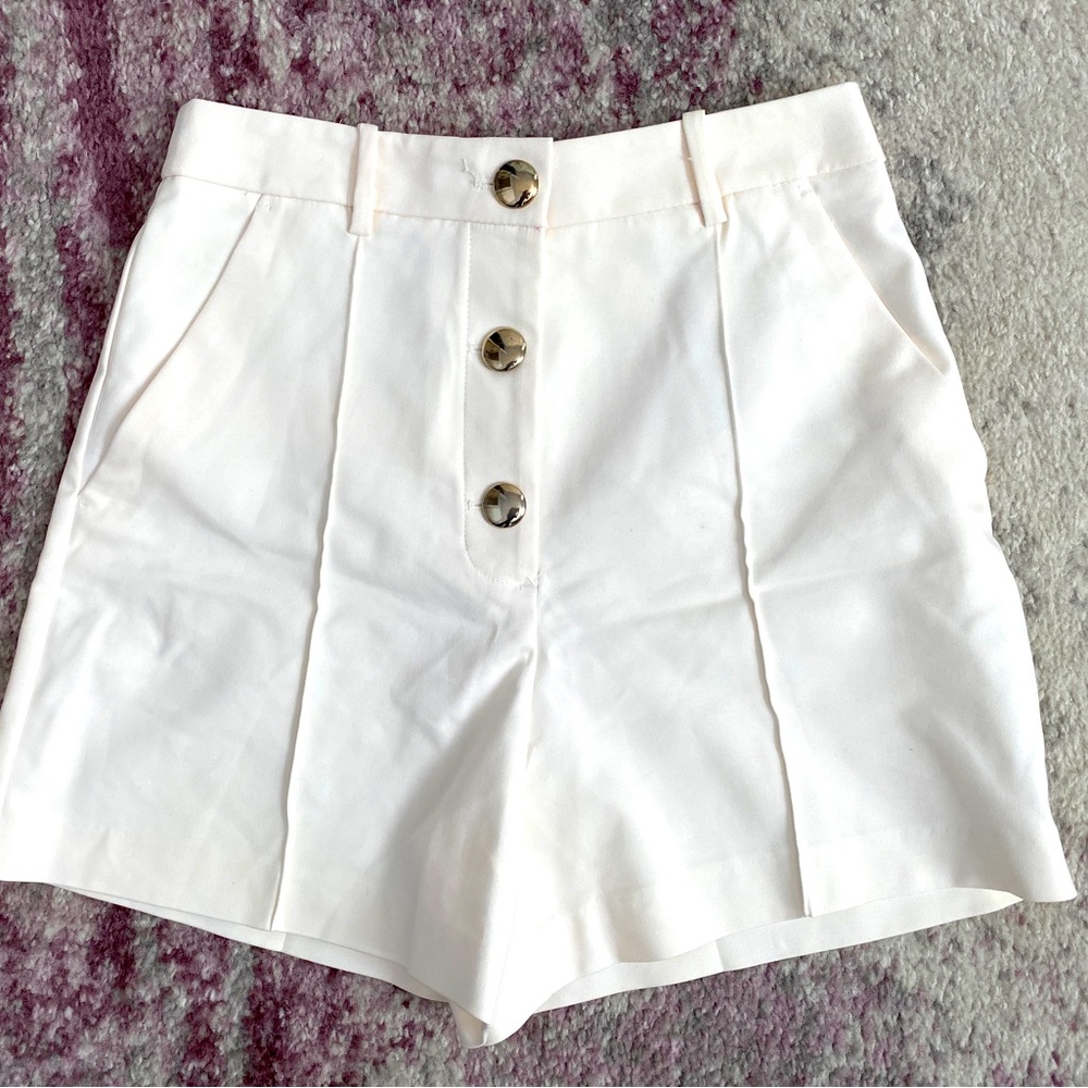Beautiful dressy shorts